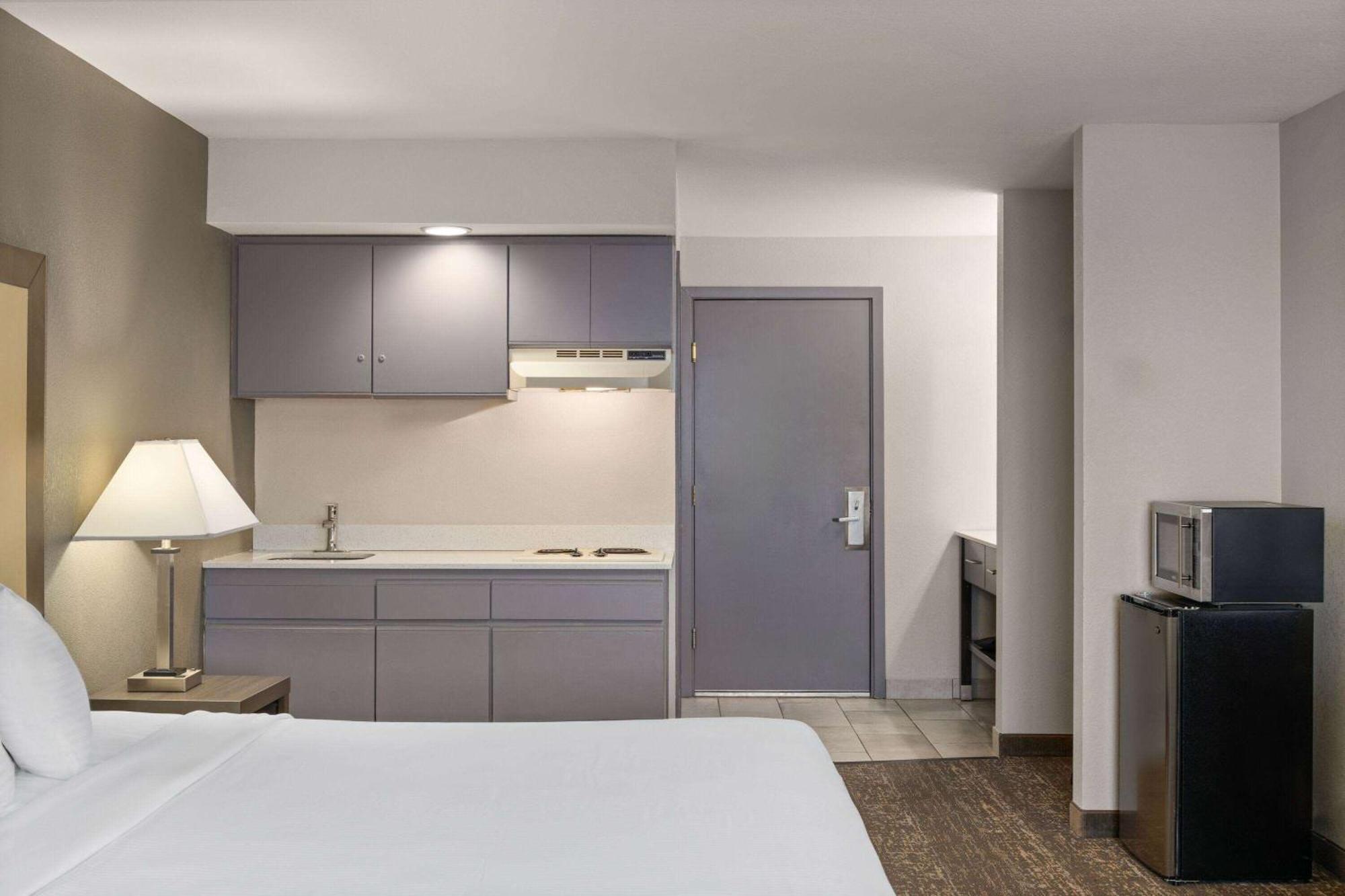 Baymont By Wyndham מוזס לייק מראה חיצוני תמונה