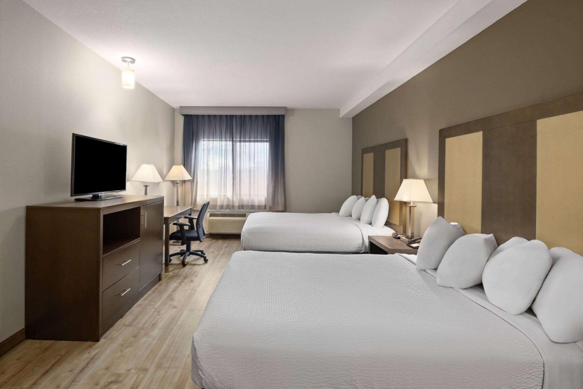 Baymont By Wyndham מוזס לייק מראה חיצוני תמונה