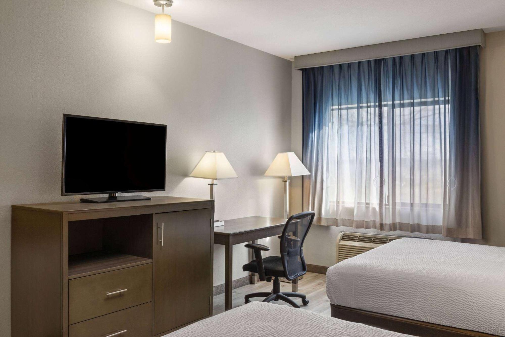 Baymont By Wyndham מוזס לייק מראה חיצוני תמונה