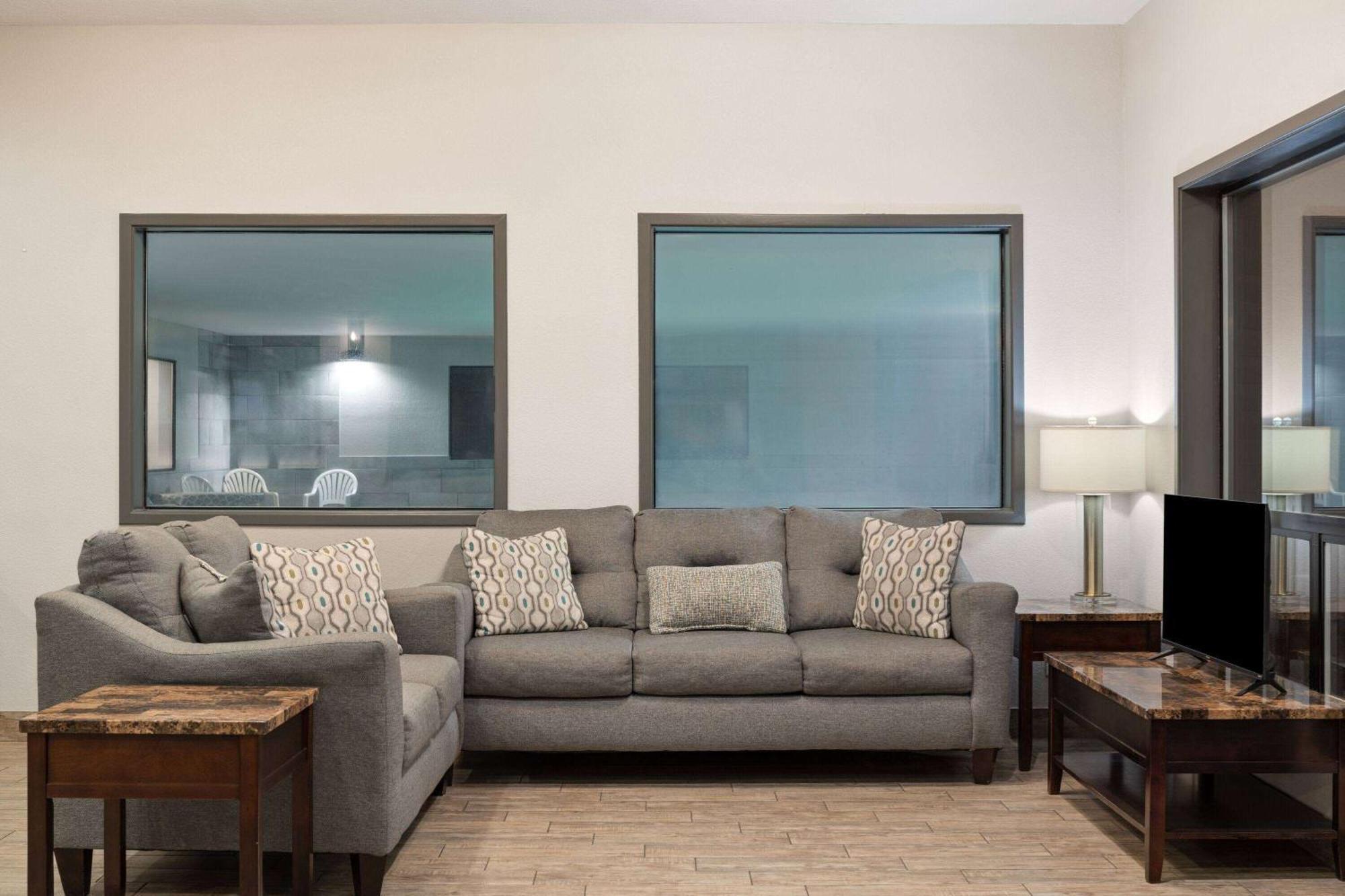 Baymont By Wyndham מוזס לייק מראה חיצוני תמונה